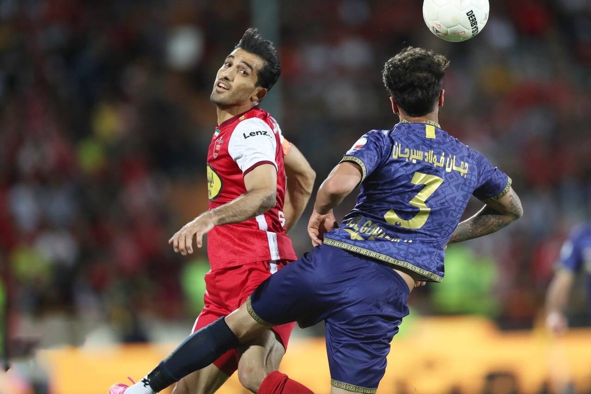 گل گهر 0-1 پرسپولیس؛ صدای نفسهای سرخ پشت گوش استقلال