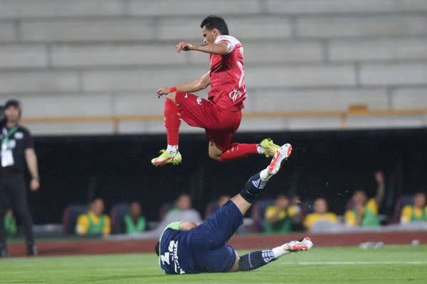 شکایت پرسپولیس از هوادار سپاهان