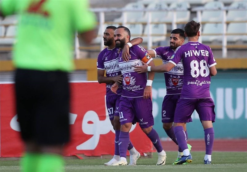 هوادار 2-1 نفت آبادان؛ لیگ برتر با مسعود شجاعی زیبا است!