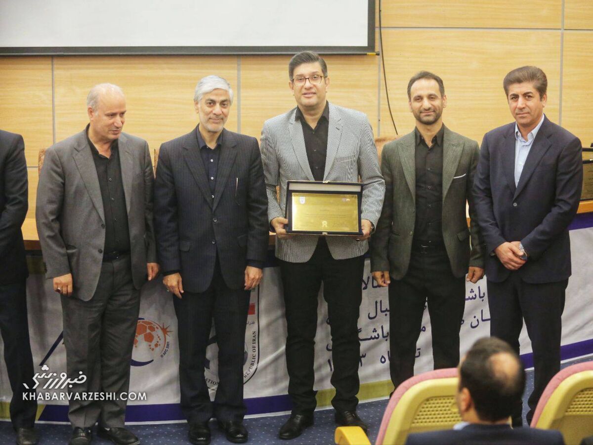 سمیعی اشتباهش را به علی خطیر پیشنهاد داده بود ؛استقلال ۳۰۰ هزار دلار طلب داشت ،پرسپولیس ۴ میلیون دلار