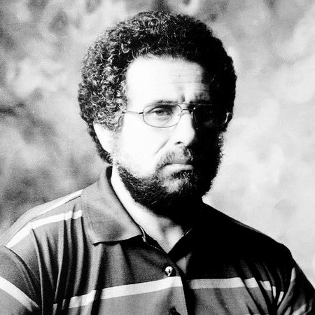 دانلود آهنگ زیبا و خاطره انگیز منوچهر طاهرزاده به نام معجزه شرقی (با تموم خستگی هام با همه دلبستگی هام) با کیفیت ۳۲۰ همراه متن