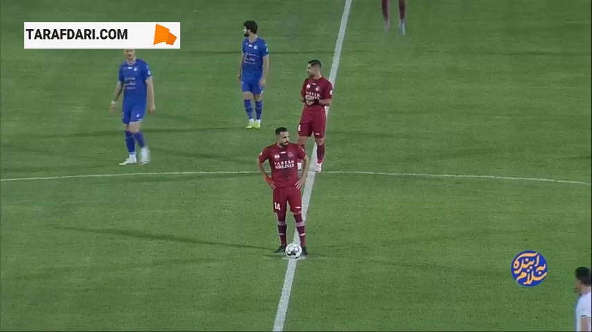 تساوی نساجی و استقلال در ورزشگاه وطنی قائمشهر