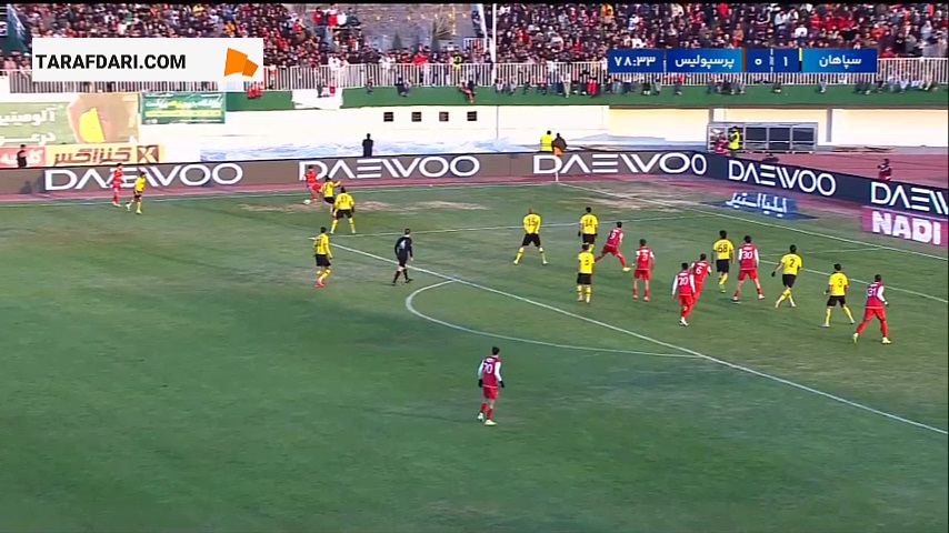 واکنش دیدنی پیام نیازمند روی ضربه سر علیپور (سپاهان 1-0 پرسپولیس)