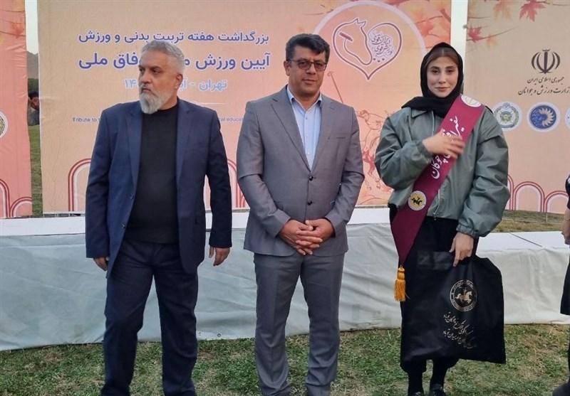عکس از ناهید کیانی سفیر افتخاری چوگان
