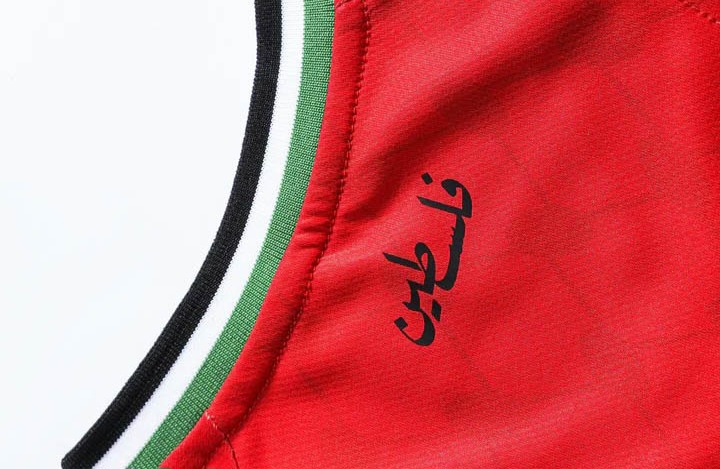 عکس از لباسهای جدید تیم ملی فلسطین