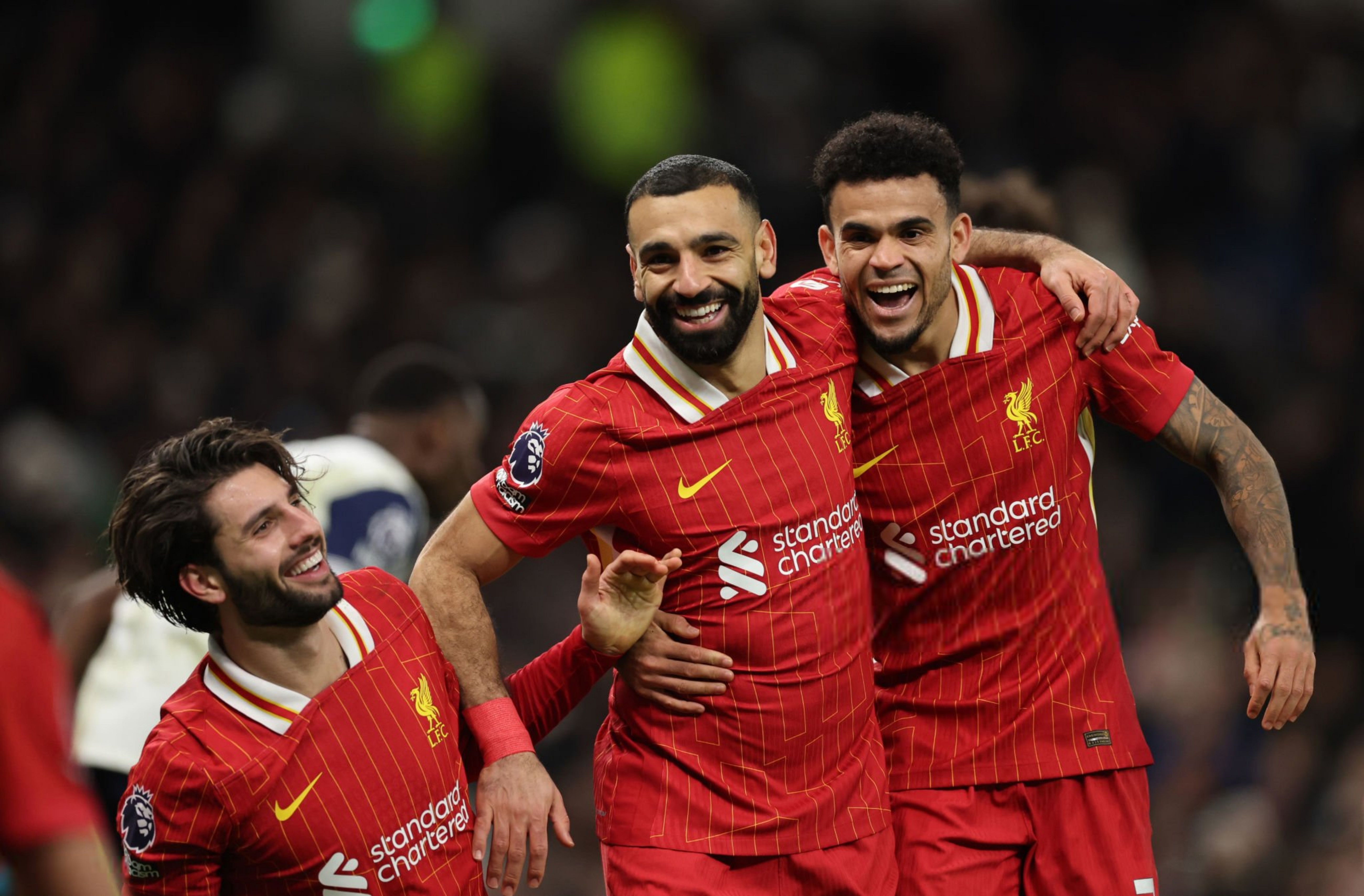 لوئیز دیاز و محمد صلاح در بازی تاتنهام و لیورپول