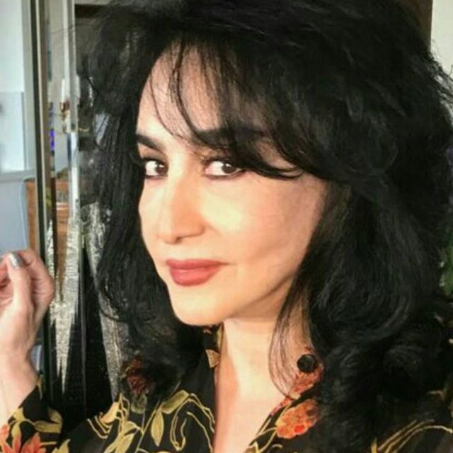 دانلود آهنگ مسافر غریبه از حمیرا + متن