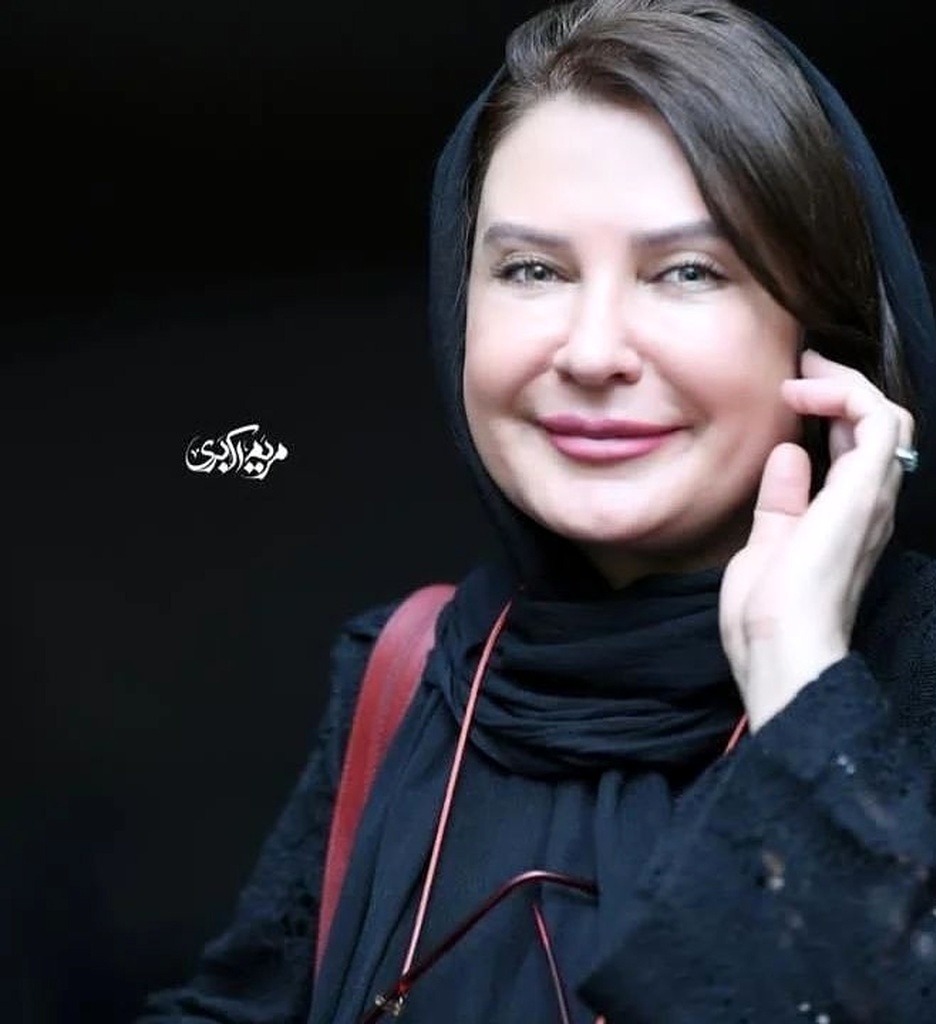 لعیا زنگنه