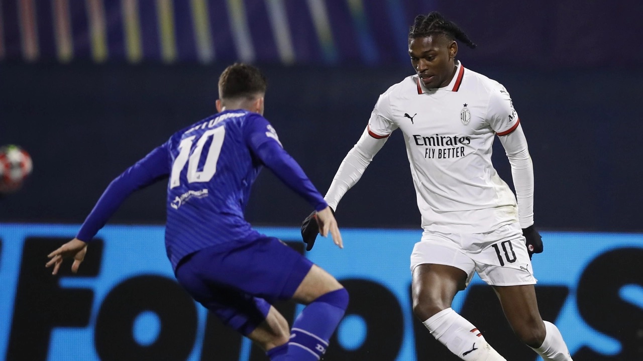 یونس موسی اخراج - نتایج لیگ قهرمانان اروپا - بازی میلان امشب - گلهای بازی میلان - وضعیت گروه میلان - تحلیل بازی دینامو و میلان