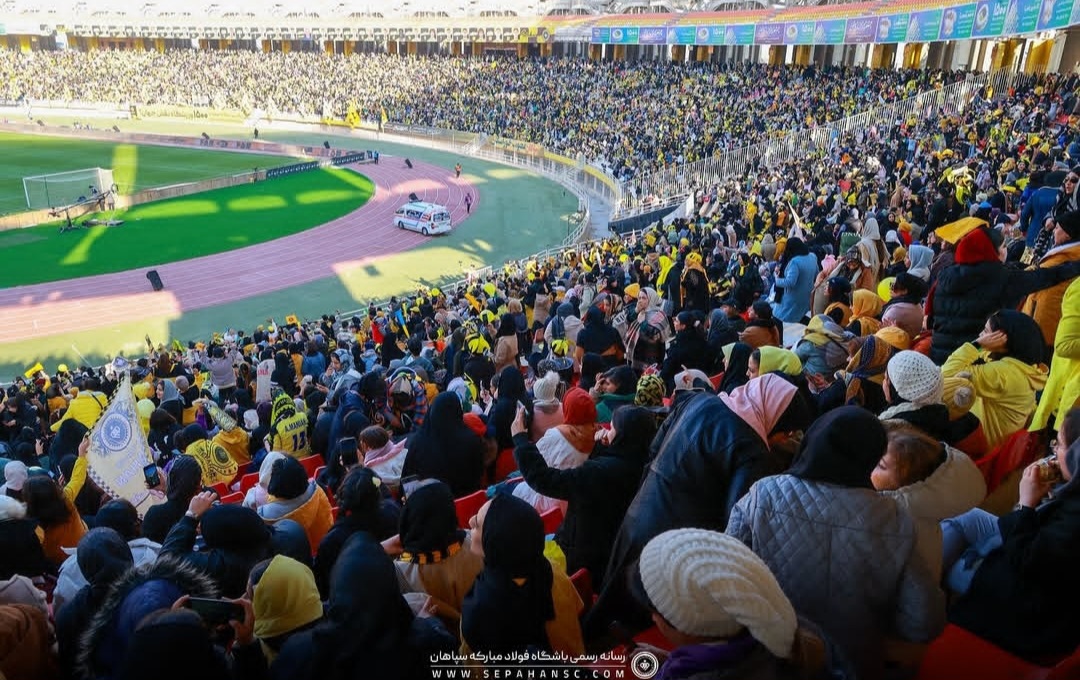 سپاهان و پرسپولیس- ورزشگاه نقش جهان- لیگ برتر ایران