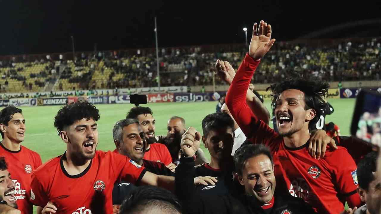 قهرمانی تراکتور در قزوین- لیگ برتر ایران