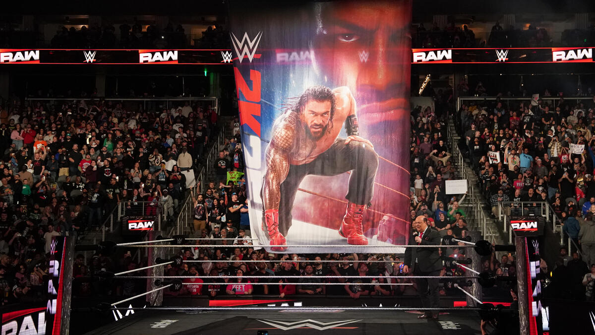 رومن رینز روی کاور بازی کشتی کج WWE2K25