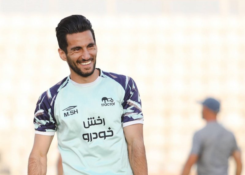 پوستر AFC برای دیدار حساس تراکتور - الخالدیه؛ همهچیز در دستان مهدی شیری است! / عکس