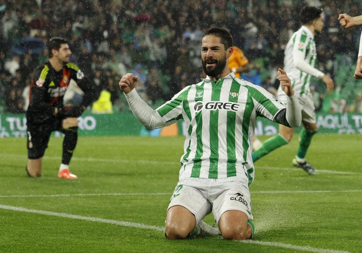 خوشحالی پس از گل ایسکو مقابل رئال مادرید