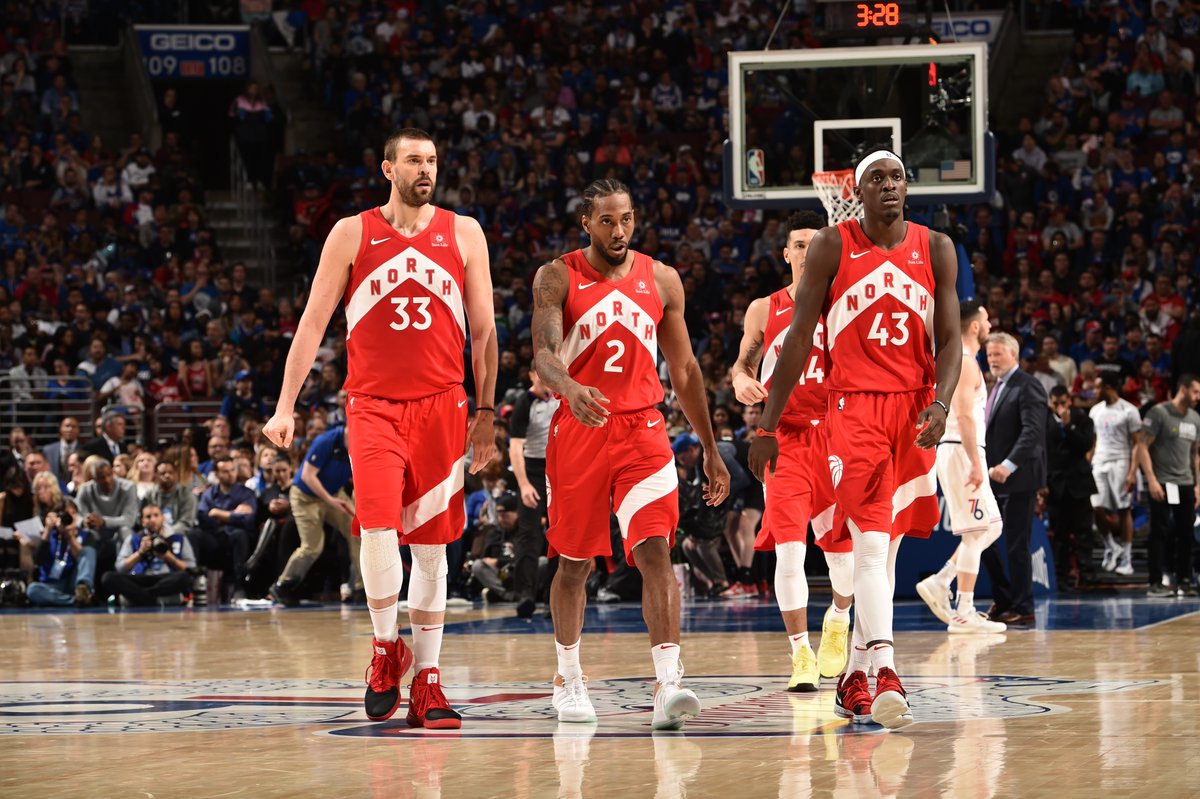 فیلادلفیا سونی سیکسرز - تورنتو رپترز - wells fargo center - بسکتبال nba