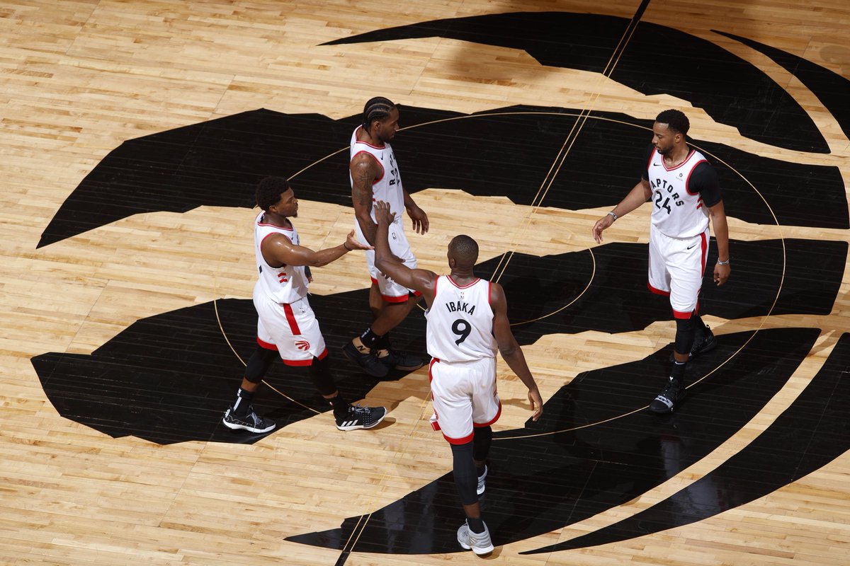 تورنتو رپترز - میلواکی باکس - scotiabank arena - بسکتبال nba