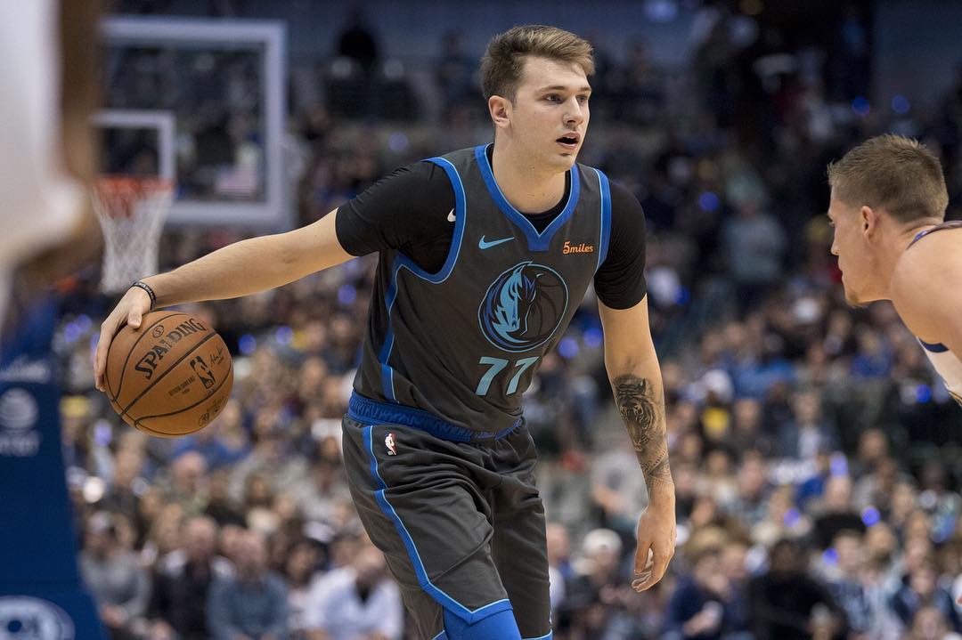 دالاس موریکس - گلدن استیت وریرز - american airlines arena - بسکتبال nba