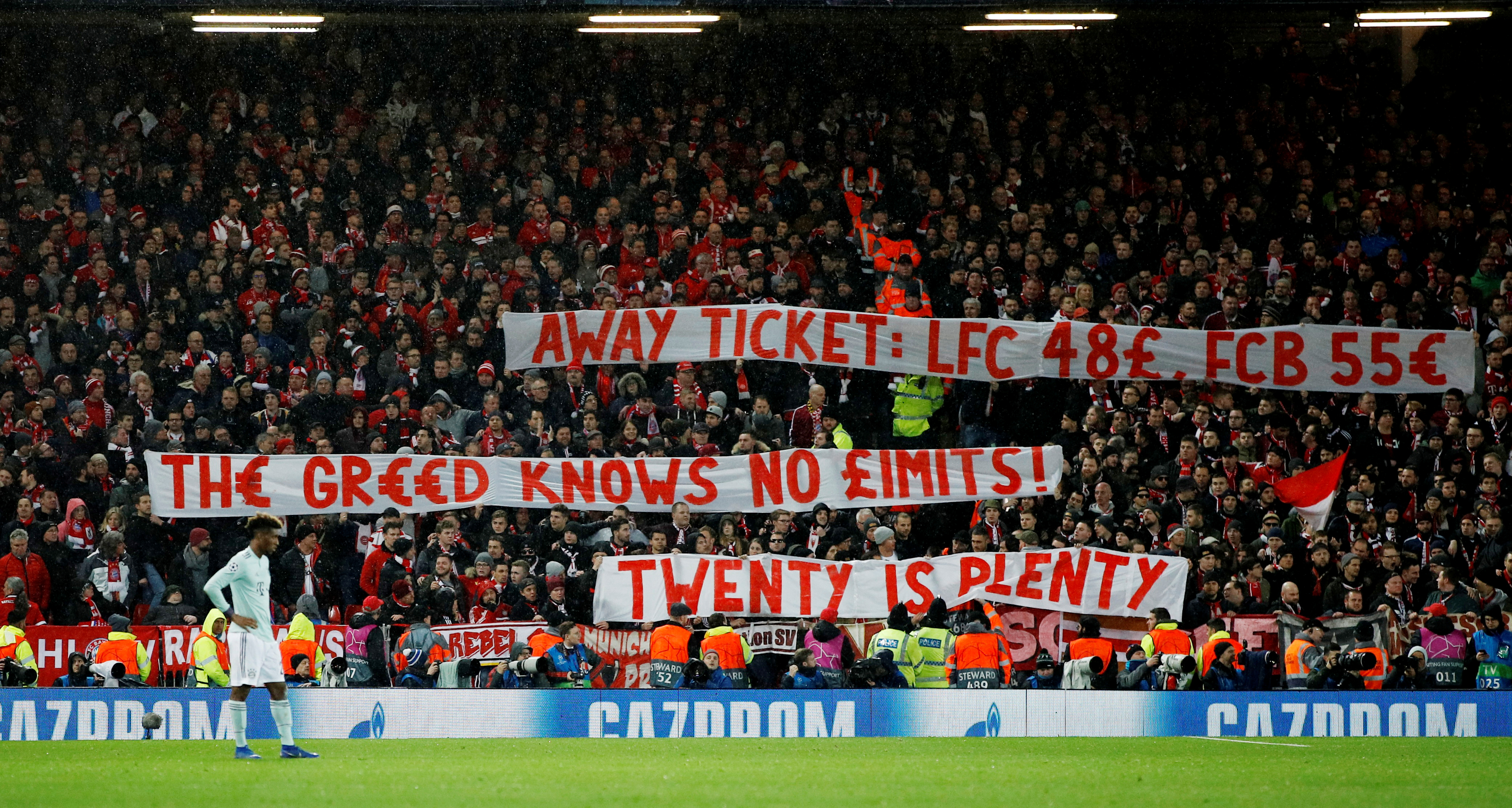 Bayern Munchen-Aliantz Arena-Germany-Football Fans-طرفداران فوتبال-آلمان-آلیانتس آرنا-بایرن مونیخ