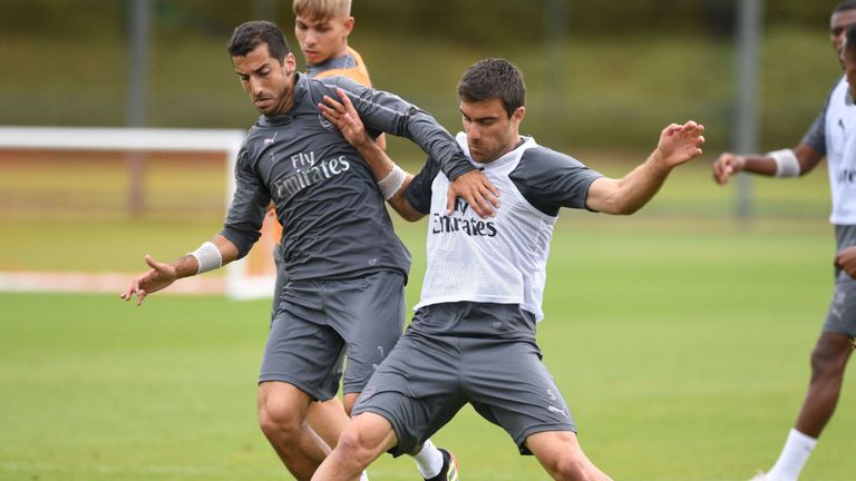 آرسنال-لیگ برتر-توپچیها-یونان-ارمنستان-Premier League-Armenia-Greece-Arsenal