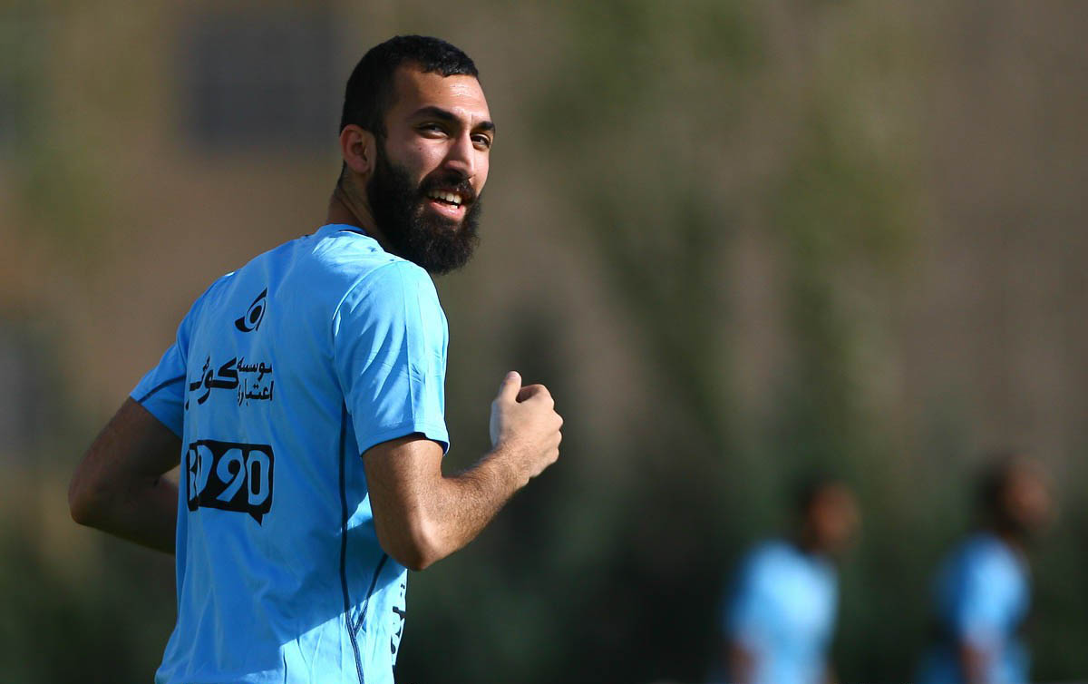 فوتبال ایران-استقلال-iran football-esteghlal