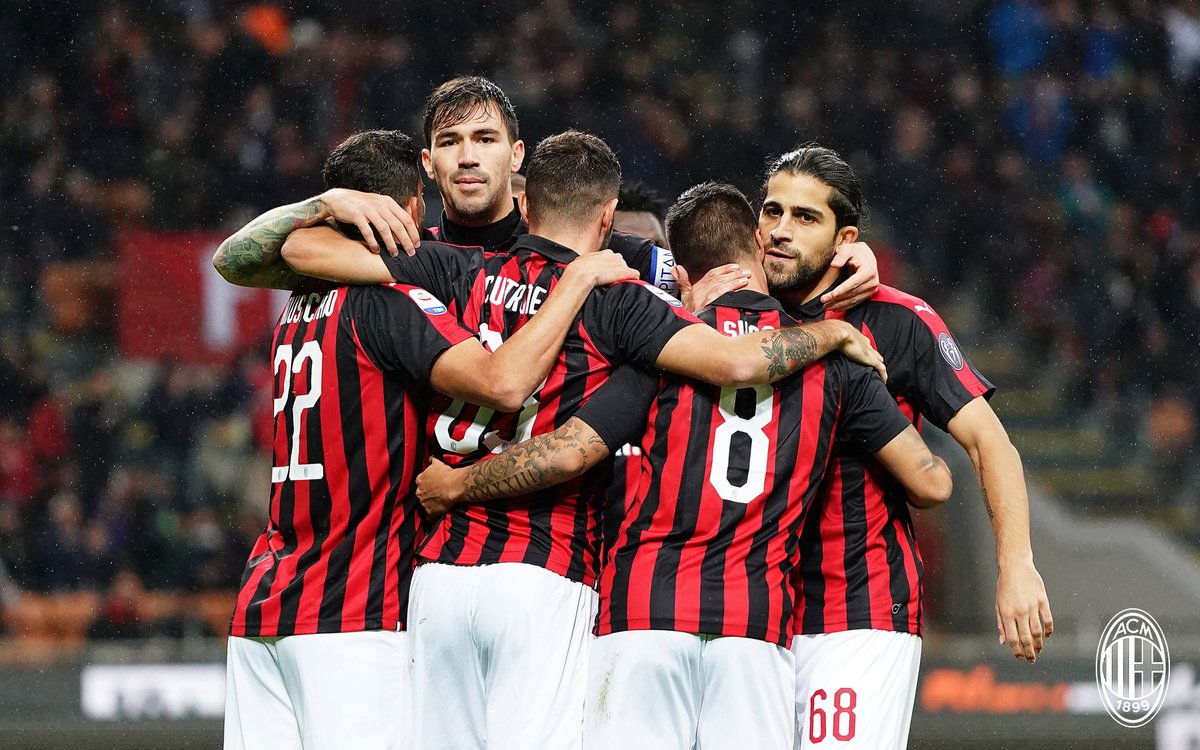 میلان-سری آ-جنوا-ایتالیا-Ac Milan
