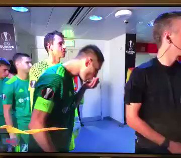 دانلود؛ حرکت چندش آور بازیکن ورسکلا