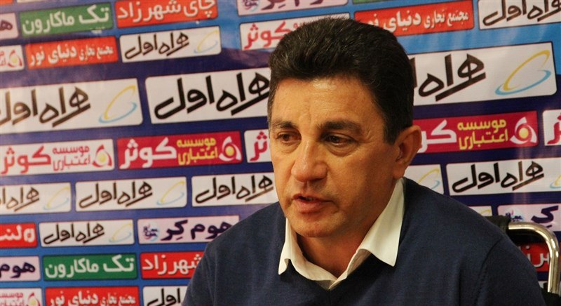 سرمربی تیم فوتبال ذوبآهن