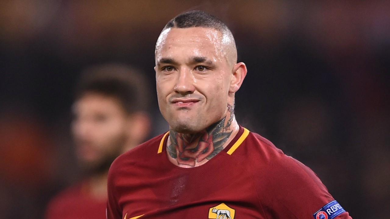 radja nainggolan - آ اس رم