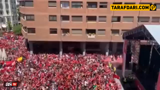 هواداران لیورپول-liverpool fans-لیگ قهرمانان اروپا-لیگ برتر-انگیس