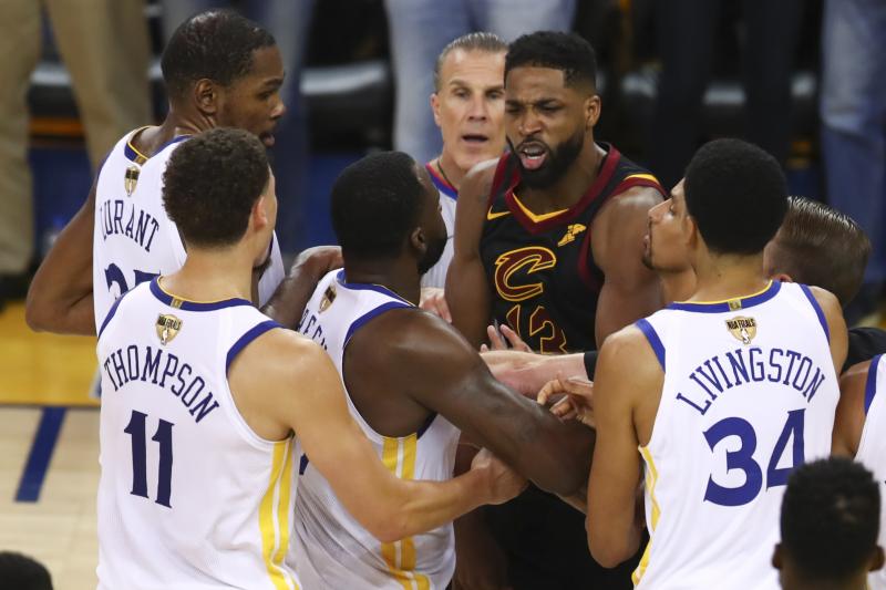 گلدن استیت وریرز-کلیولند کاوالیرز-لیگ NBA-فینال NBA