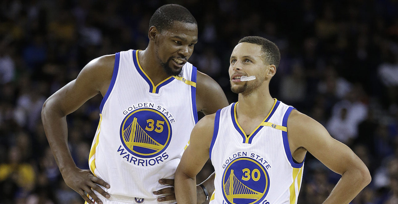گلدن استیت وریرز-کلیولند کاوالیرز-لیگ NBA-پلی آف NBA-فینال NBA