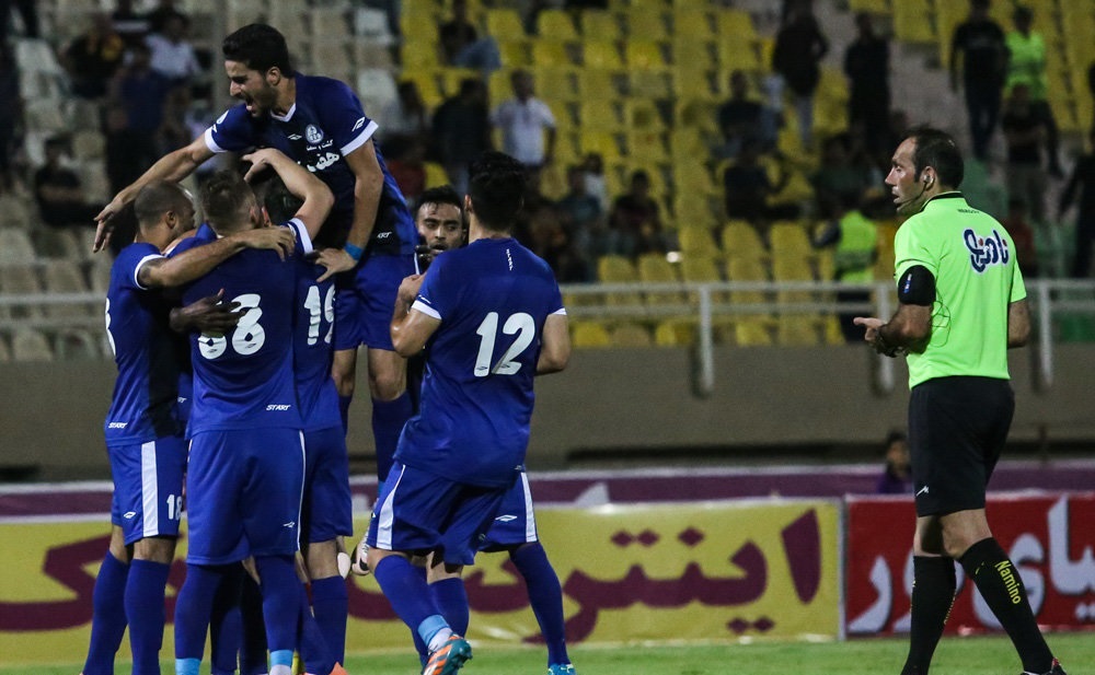 نیمه اول؛ سپید رود 1-1 استقلال خوزستان