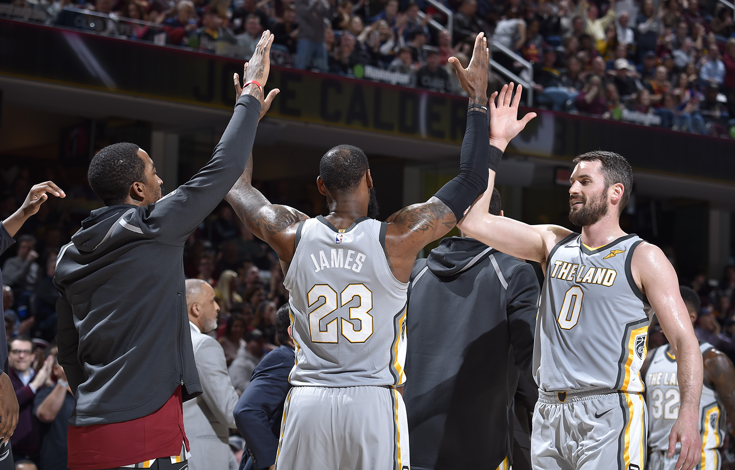کلیولند کاوالیرز فینیکس سانز بسکتبال NBA