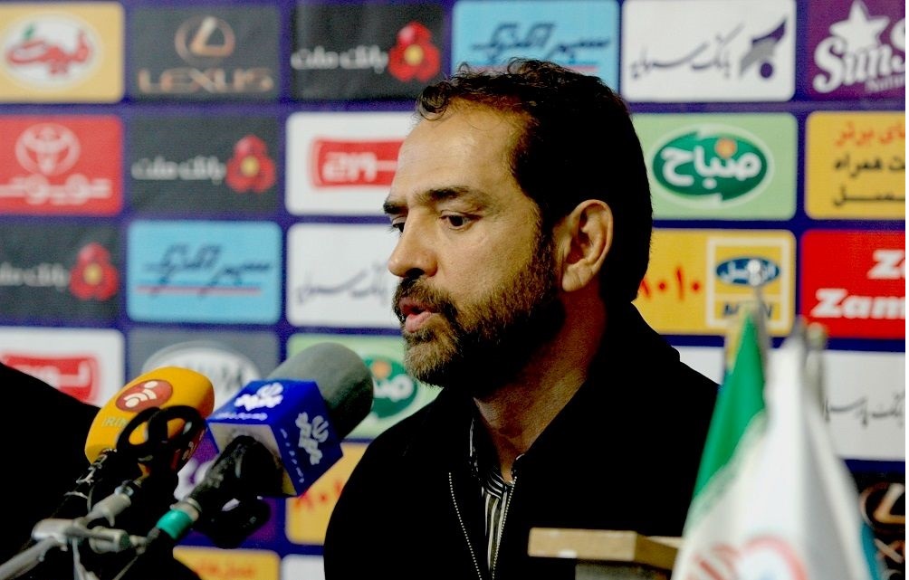 سرمربی گسترش فولاد