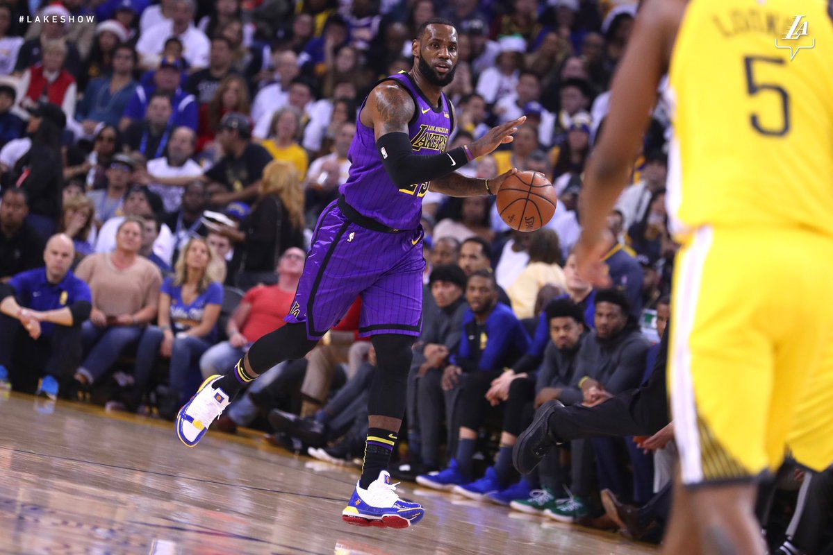 بسکتبال NBA - لس آجلس لیکرز - LEBRON JAMES
