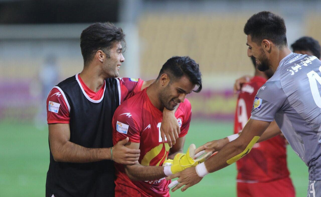 نفت تهران 2-0 تراکتورسازی تبریز
