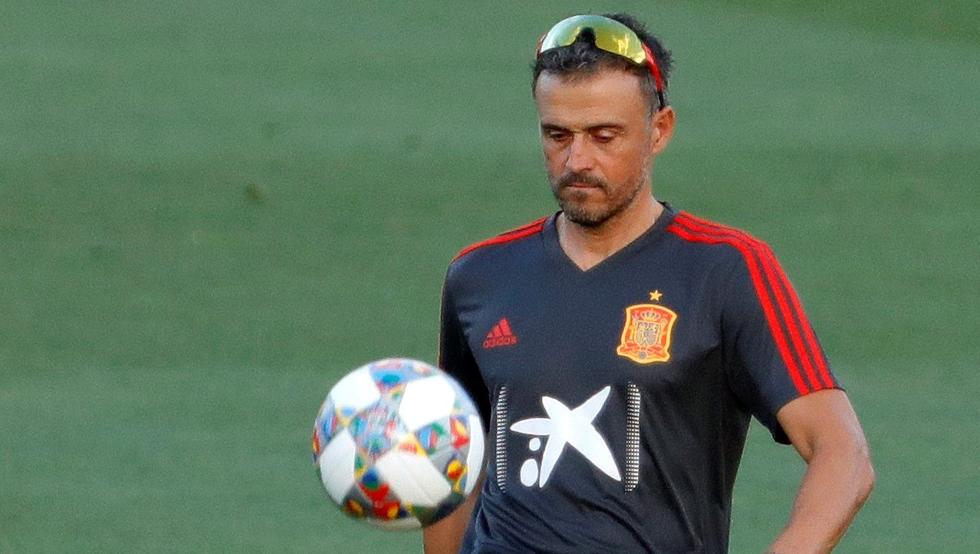 spain-اسپانیا-سرمربی