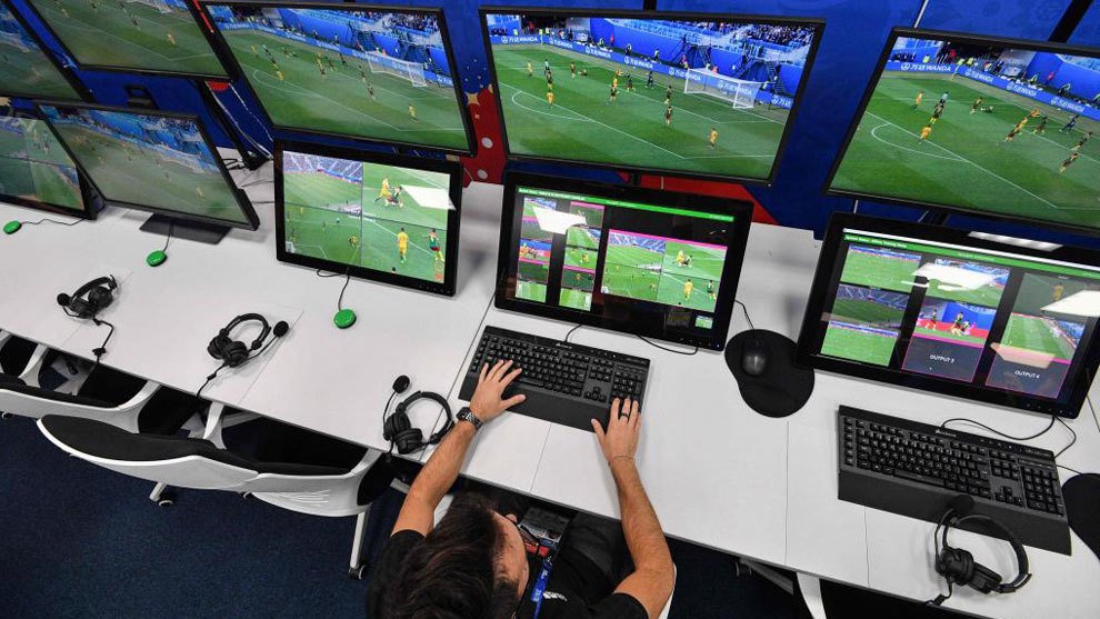 VAR