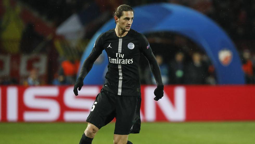 PSG-پاری سن ژرمن-هافبک-فرانسه