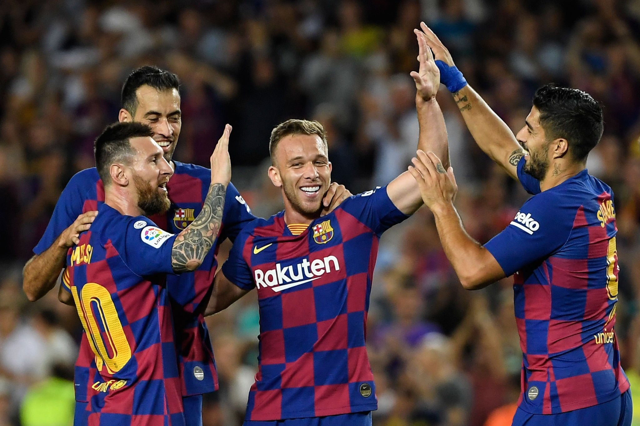 بارسلونا 2-1 ویارئال؛ در نیوکمپ اوضاع خوب است