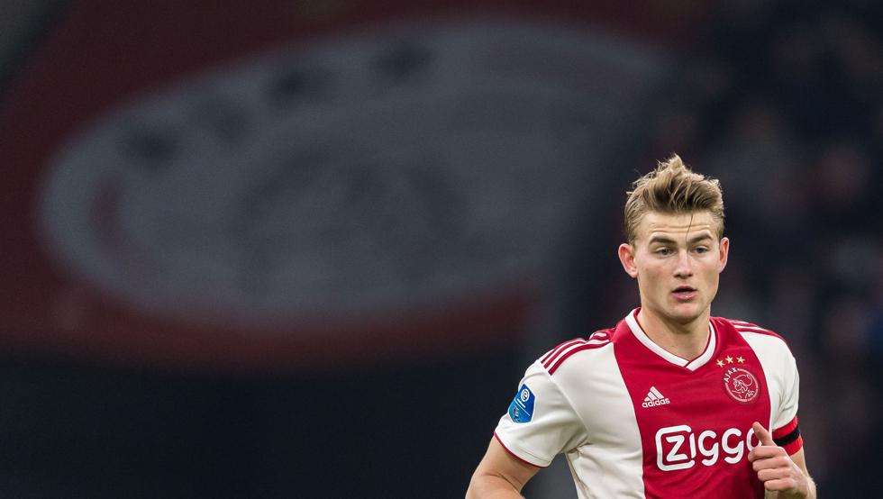 ajax-آژاکس-مدافع-هلند