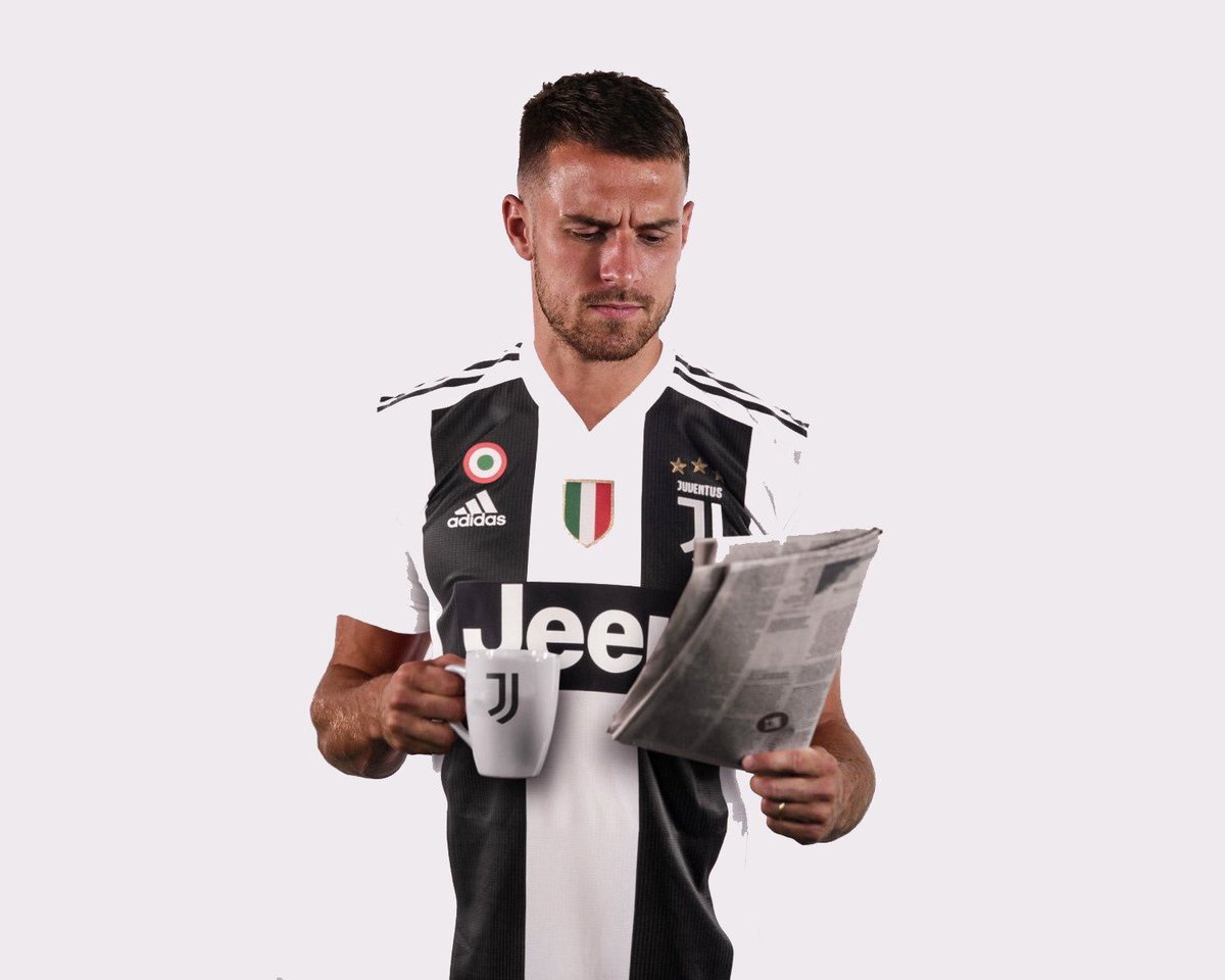 یوونتوس-هافبک یوونتوس-ولز-Juventus