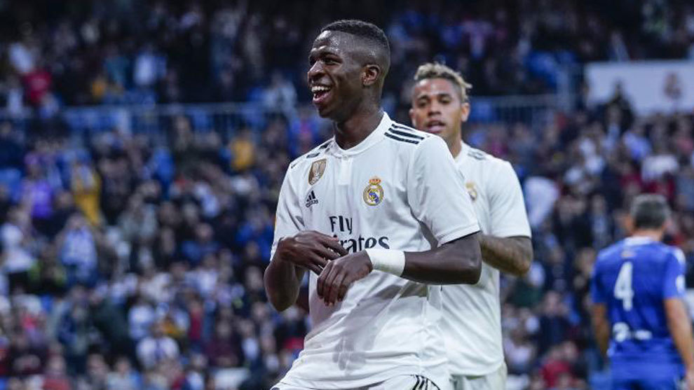 رئال مادرید - ستاره برزیلی لوس بلانکوس - Teenage star celebration- Real Madrid