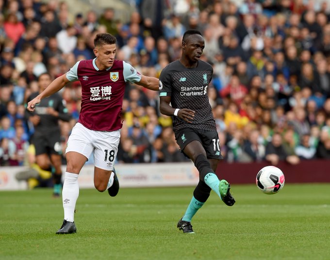 انگلیس-لیگ برتر انگلیس-ترف مور-لیورپول-برنلی-Anfield-Liverpool FC
