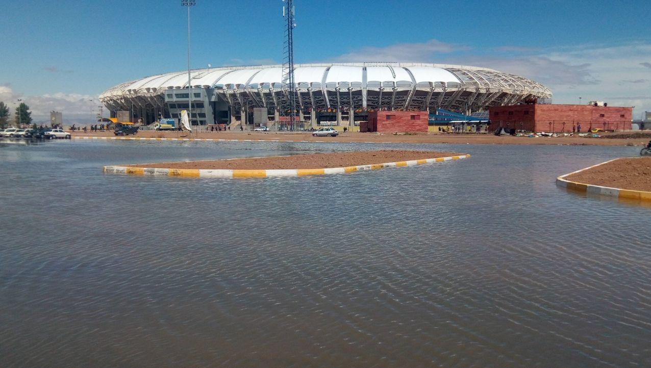فوتبال ایران-باشگاه سپاهان-ورزشگاه نقش جهان