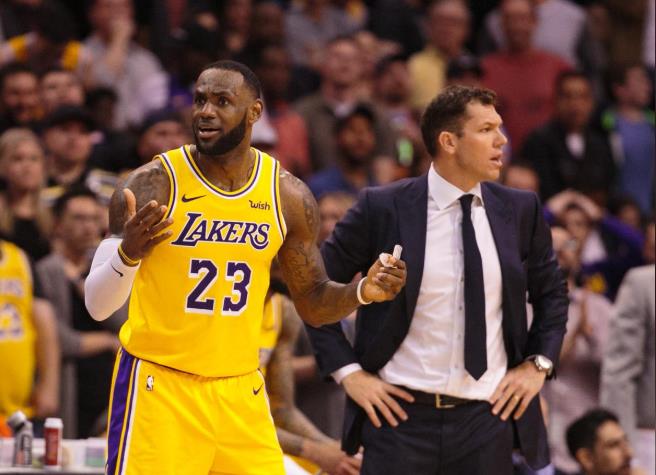 ورزش جهان-بسکتبال NBA-دیدار فینیکس سانز و لس آنجلس لیکرز