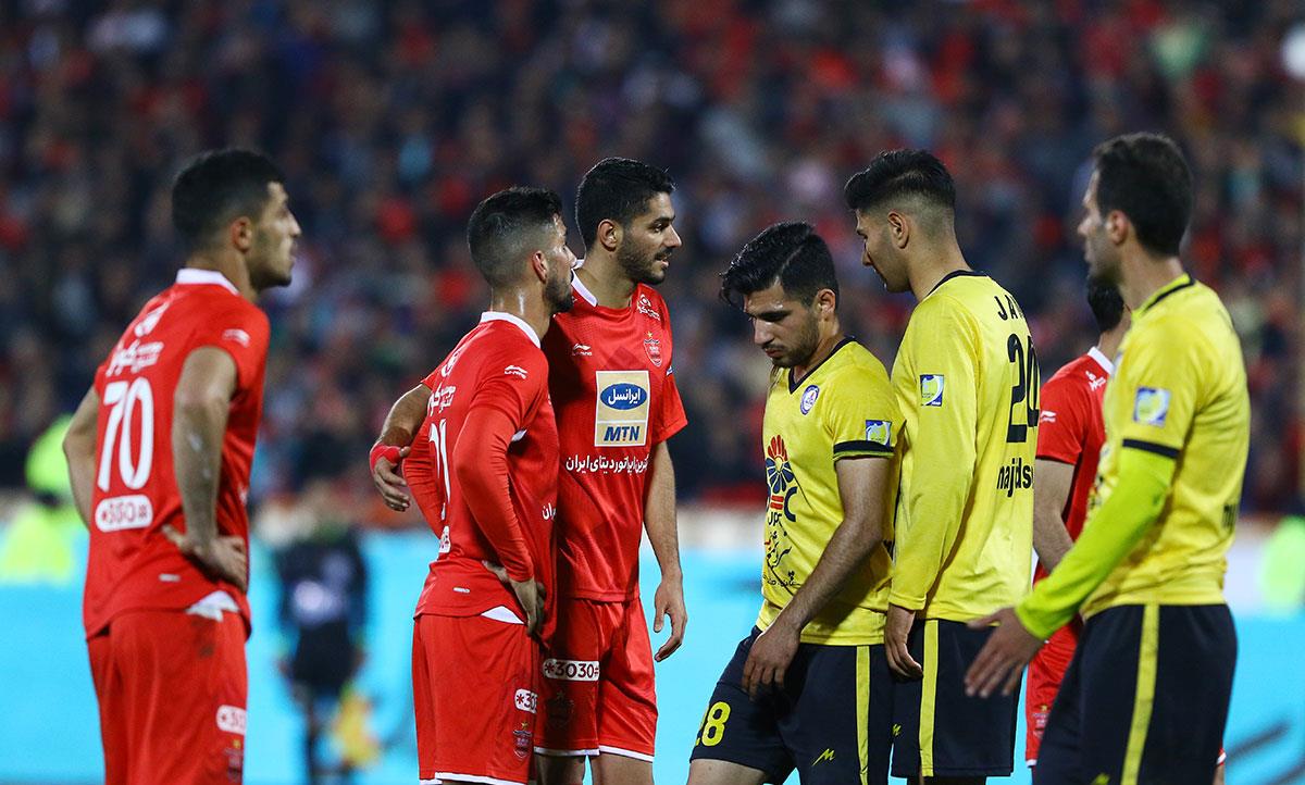 فوتبال ایران-لیگ برتر-بازی پرسپولیس و پارس جنوبی جم