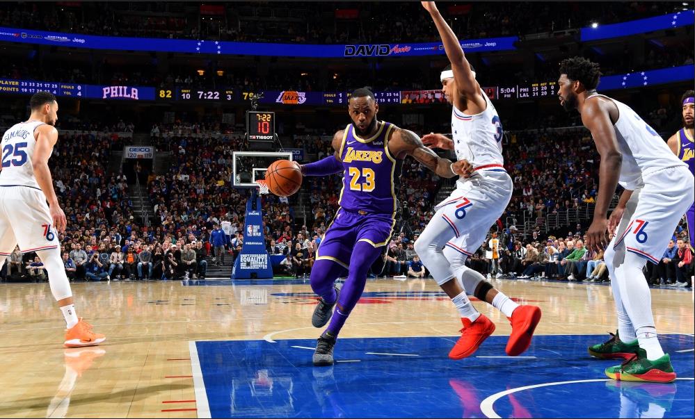 ورزش جهان-بسکتبال NBA-دیدار فیلادلفیا سونی سیکسرز و لس آنجلس لیکرز