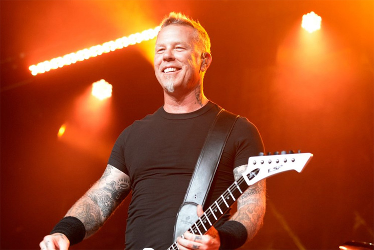 آهنگ زیبا و پرمعنای Holier Than Thou از Metallica با ترجمه و متن