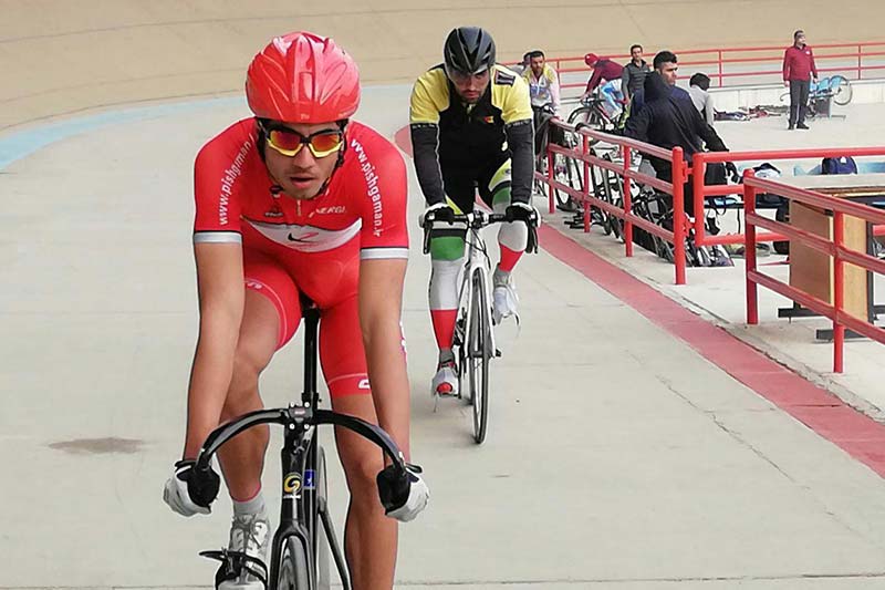 رقابت سپاهان و دانشگاه آزاد برای قهرمانی لیگ برتر دوچرخه سواری پیست - iran cycling league